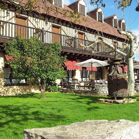 Apartamentos El Mirador Del Soto Sotoserrano Εξωτερικό φωτογραφία