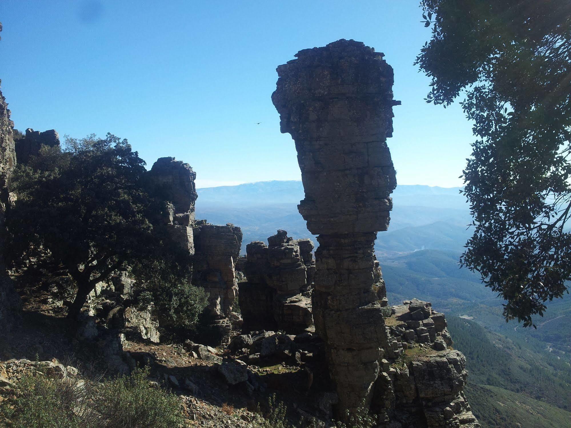 Apartamentos El Mirador Del Soto Sotoserrano Εξωτερικό φωτογραφία